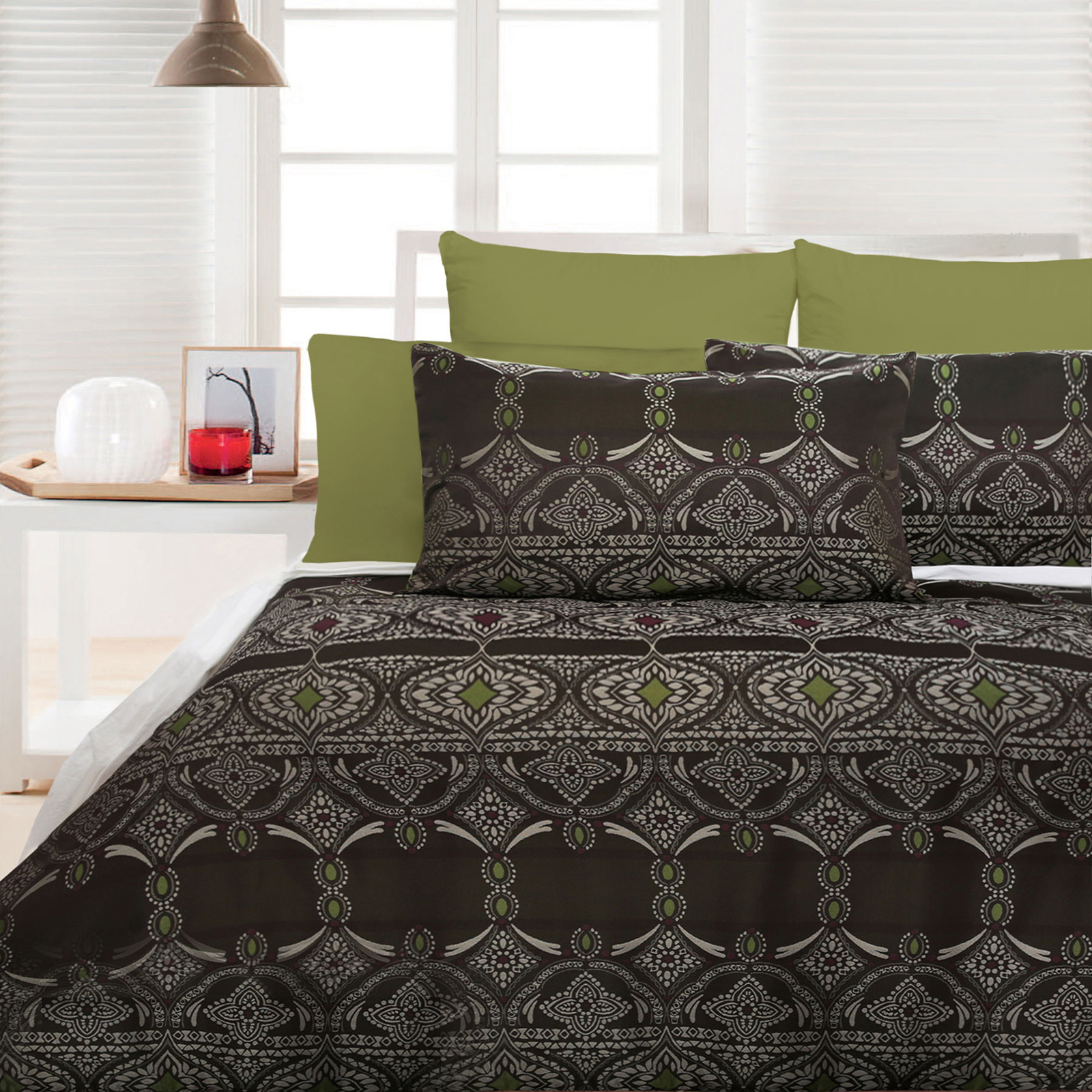 Accessorize Bosa Quilt Cover Set - King Price