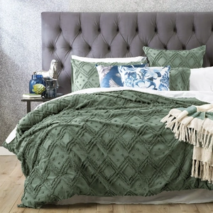 Medallion Sage Cotton Vintage Washed Tufted Quilt Cover set by Park Avenue