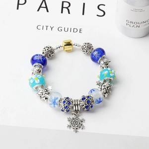 Christmas Snowman & Pine Tree Bead Bracelet with Snowflake Pendant Bracelet(19cm)