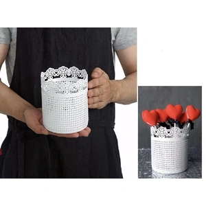 Set 2 Decorative White Metal Planter 12cm