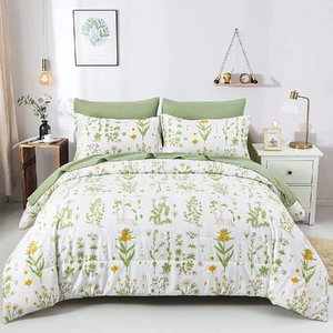 Vintage Delicate green bloom 3 Pc Comforter & Pillow Cover Set