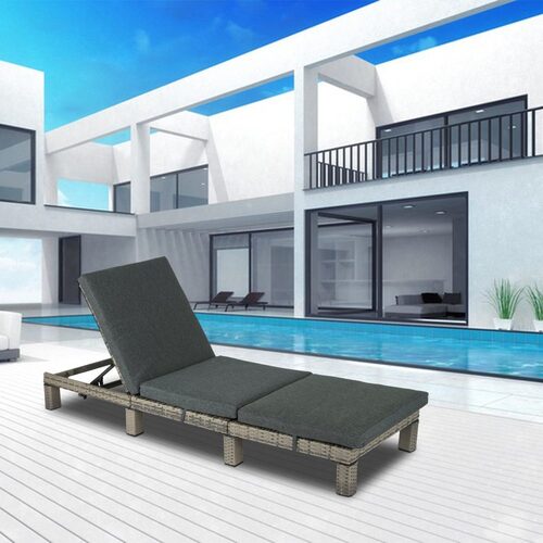 Rattan Sunbed with Adjustable Recline