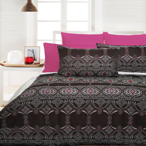 Accessorize Bosa Quilt Cover Set - King